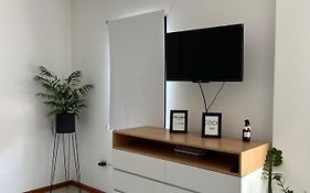DEPARTAMENTo EN COMPLEJO RESIDENCIAL CON COCHERA